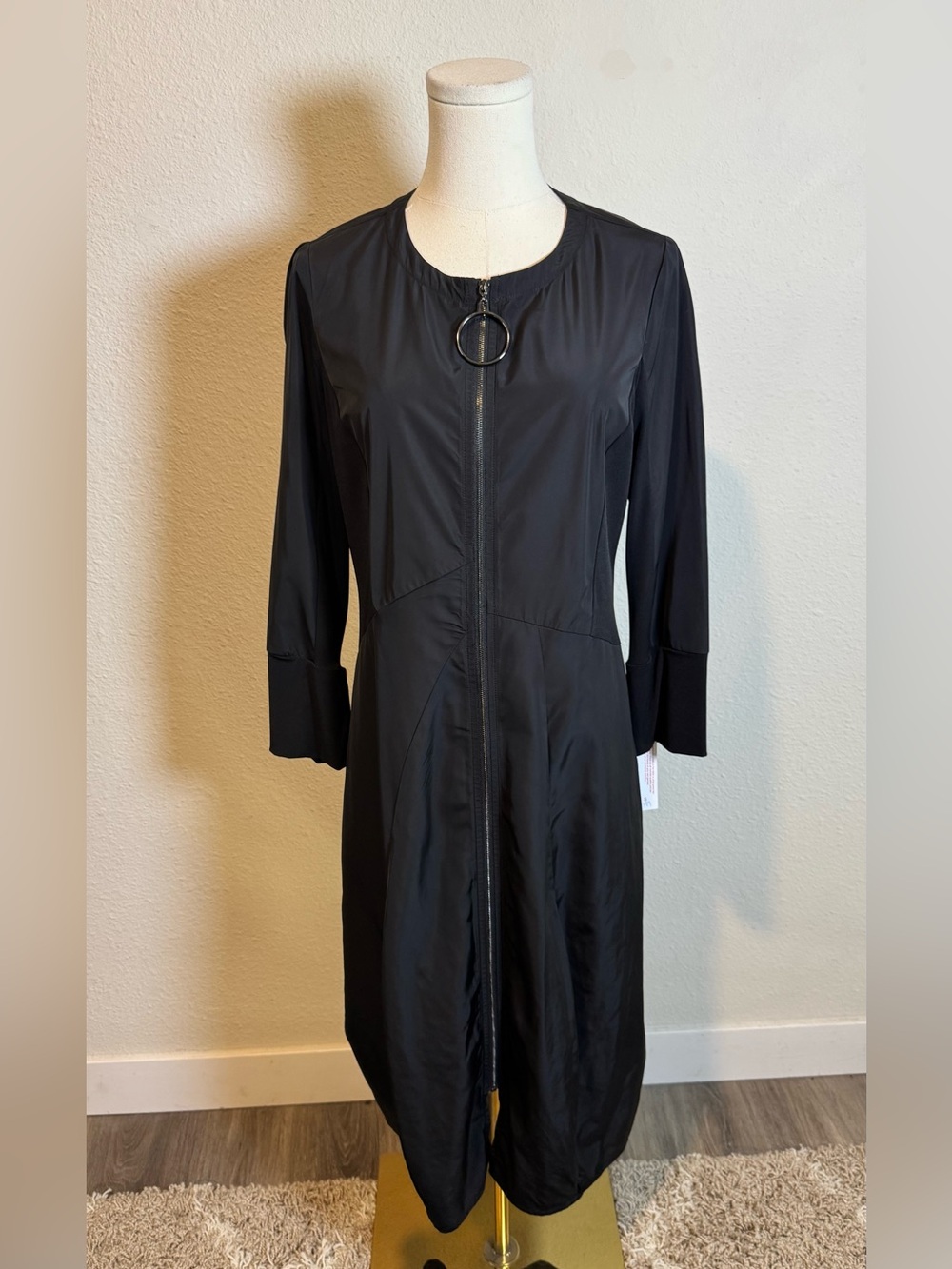 NWT IC Collection Zip Front Midi Dress size Small